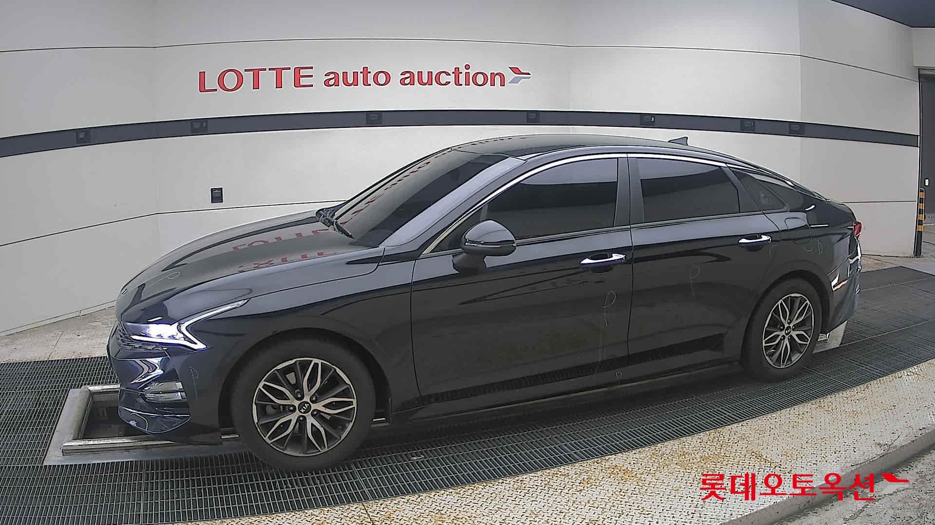 2020 - kia k5