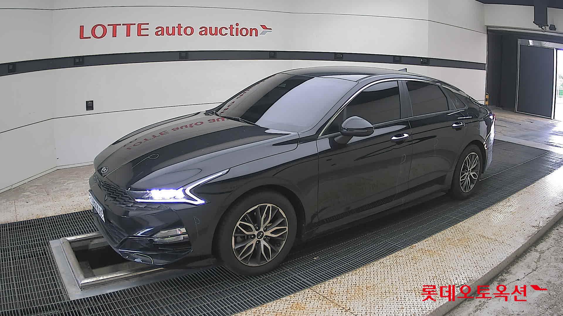 2020 - kia k5
