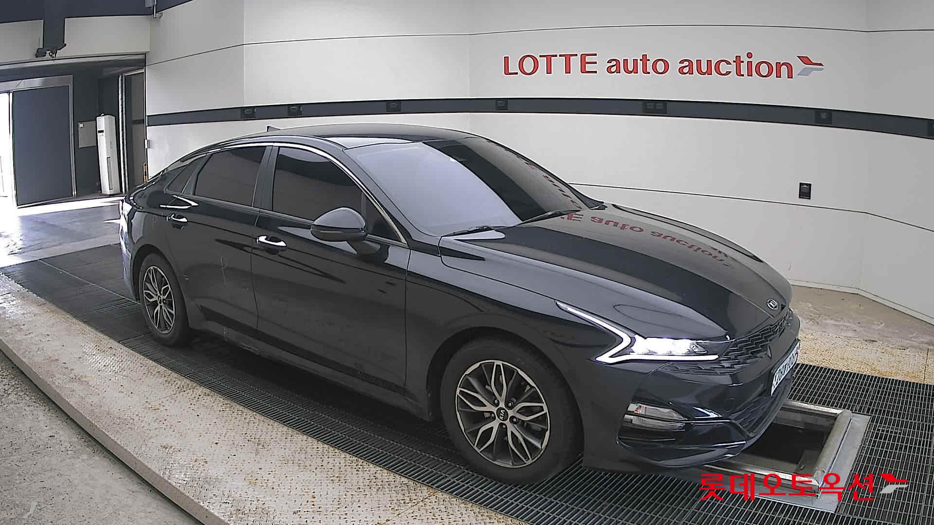 2020 - kia k5