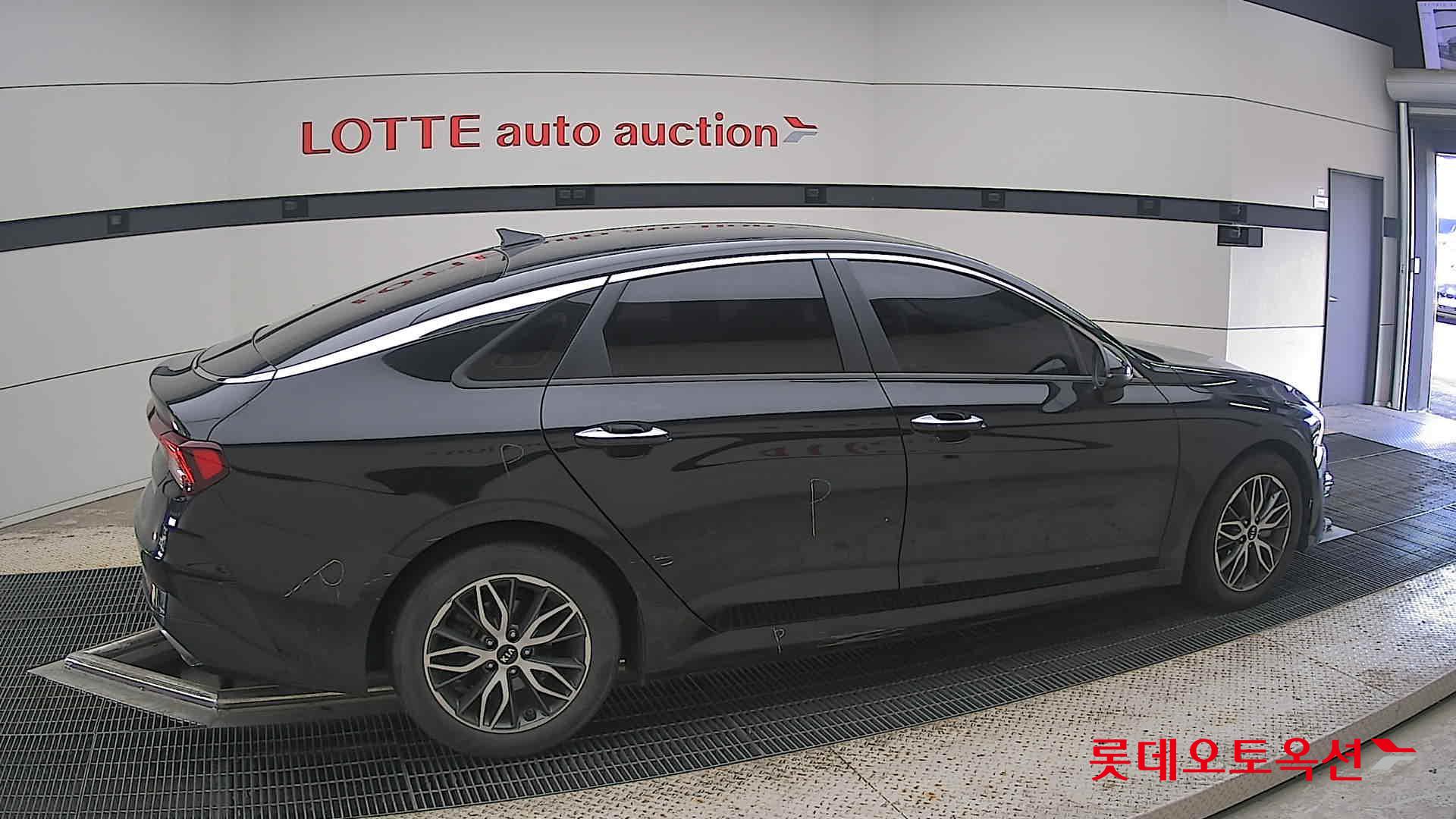 2020 - kia k5