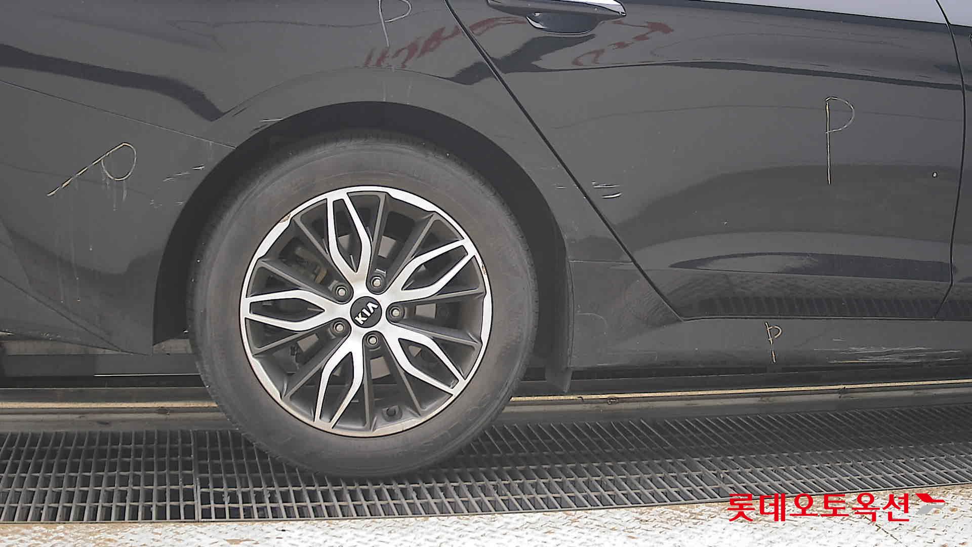 2020 - kia k5