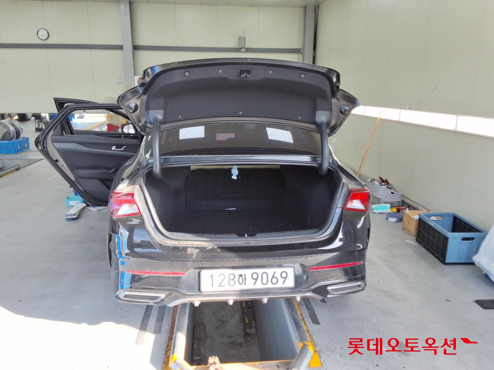 2020 - kia k5