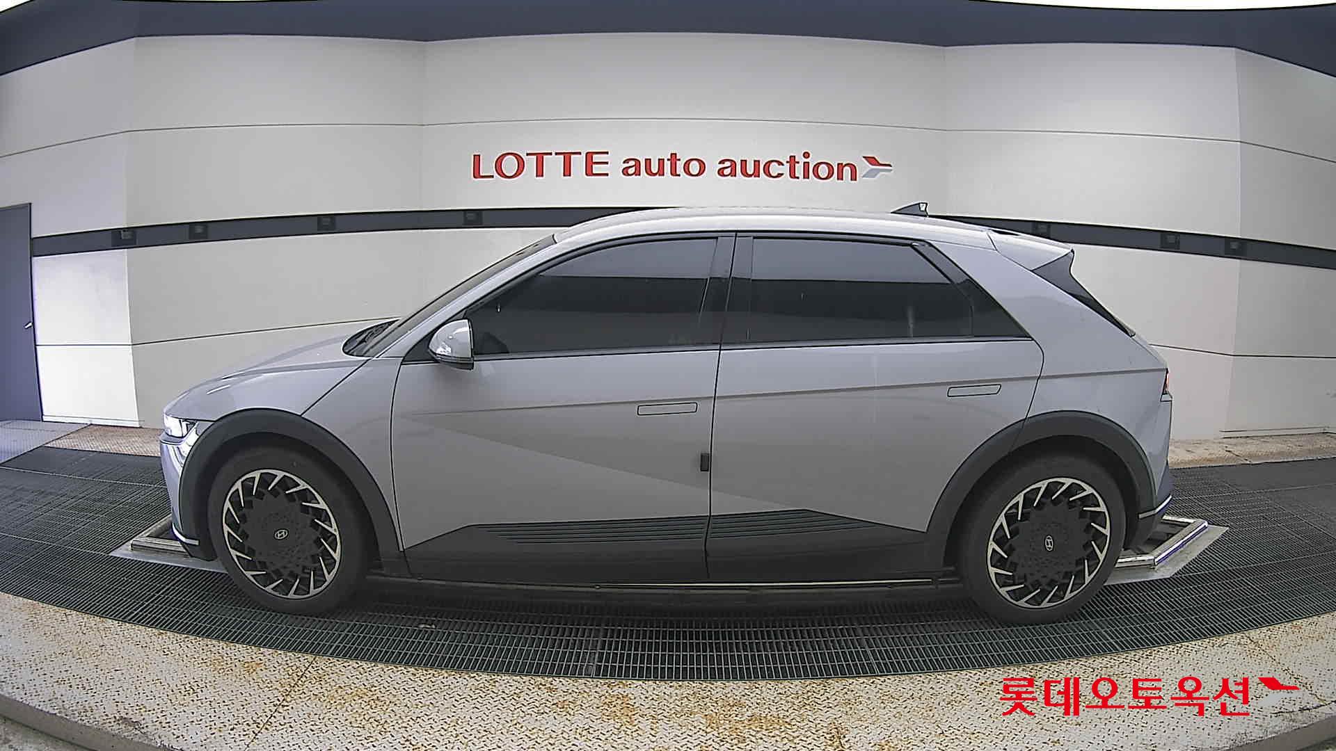 2023 - hyundai ioniq
