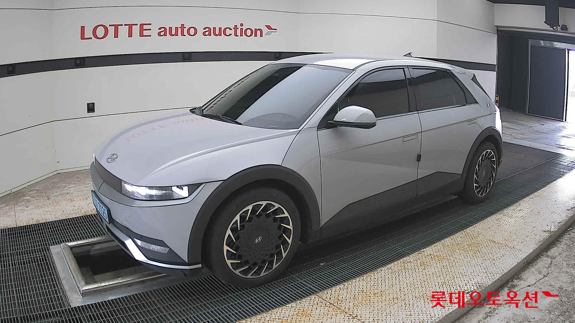 2023 - hyundai ioniq