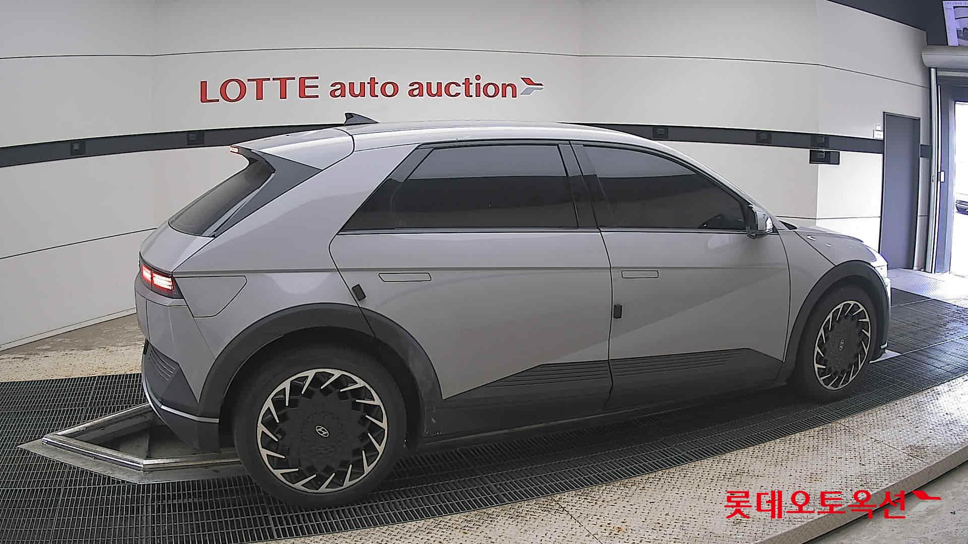 2023 - hyundai ioniq