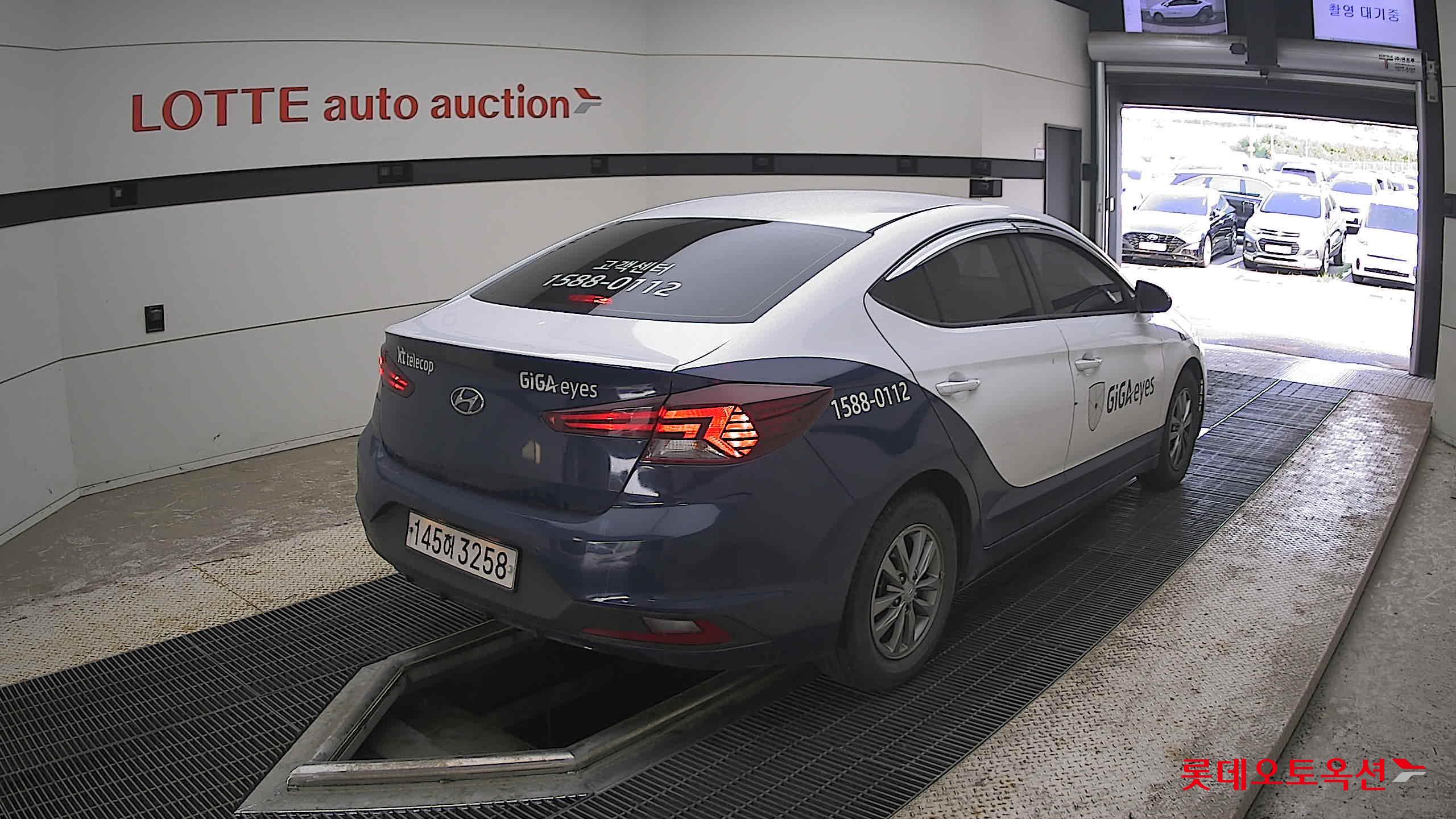 2020 - hyundai avante