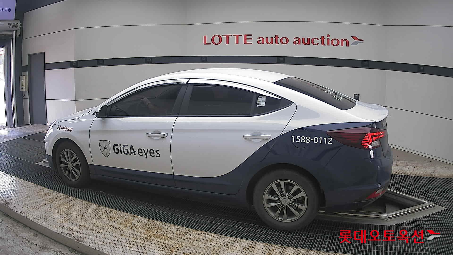 2020 - hyundai avante