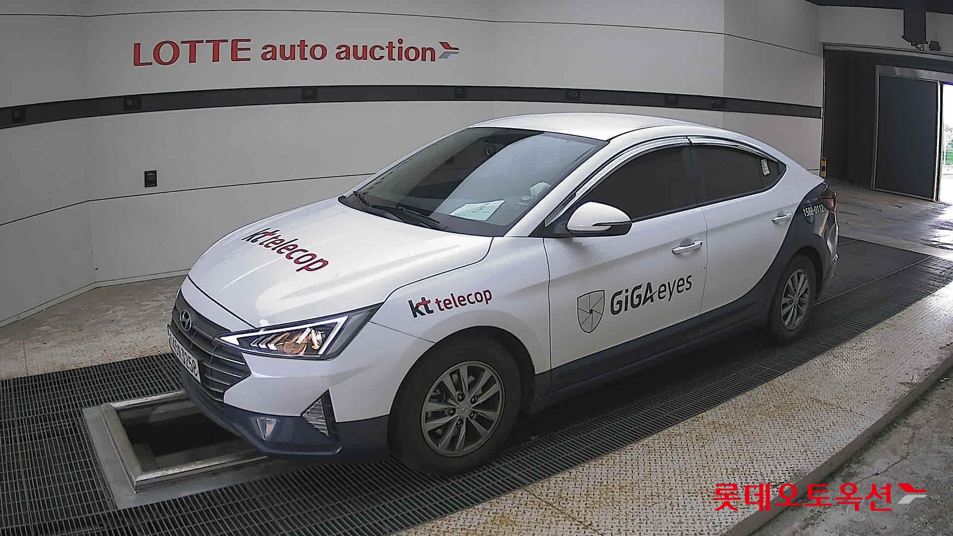 2020 - hyundai avante