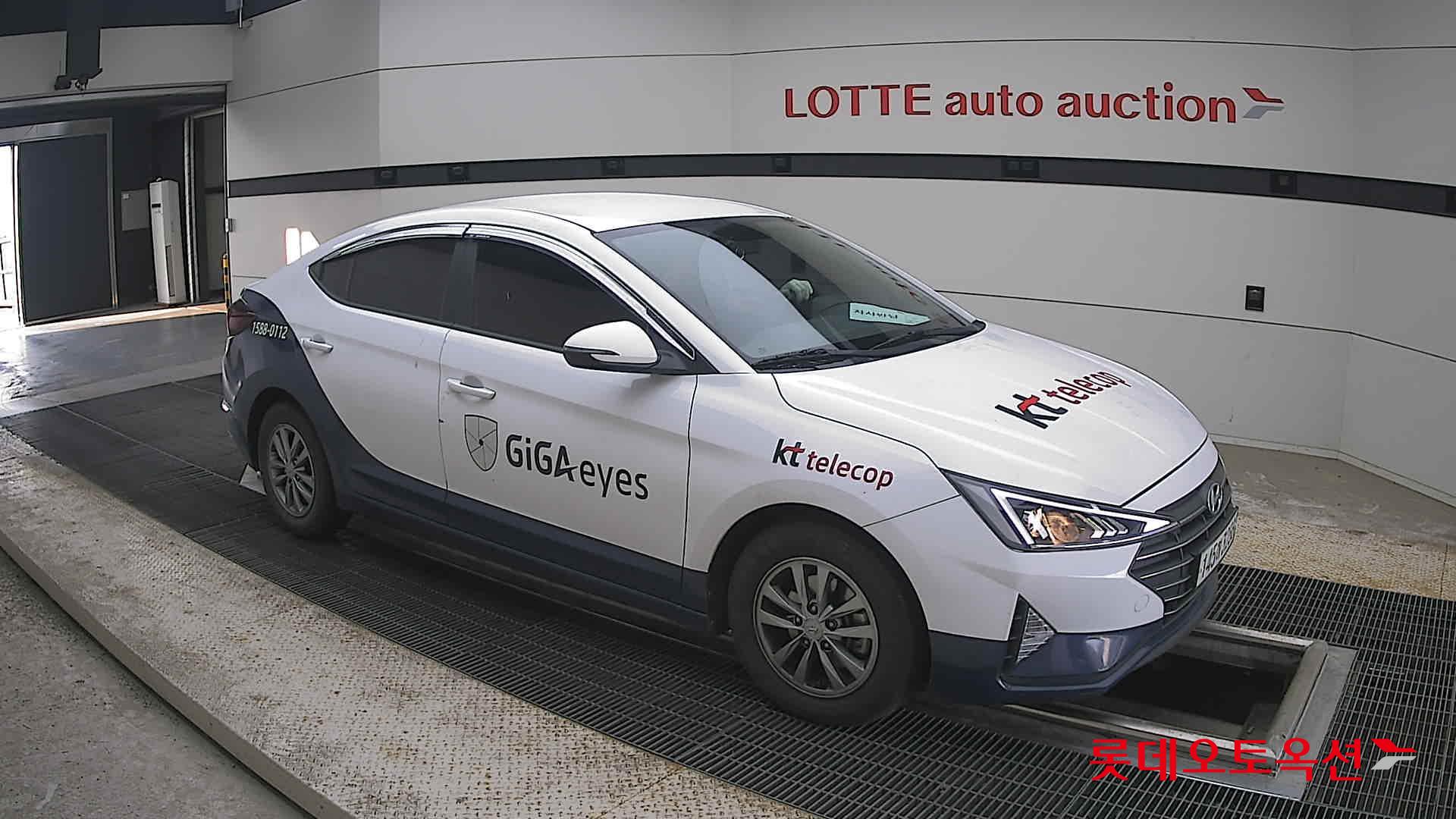 2020 - hyundai avante