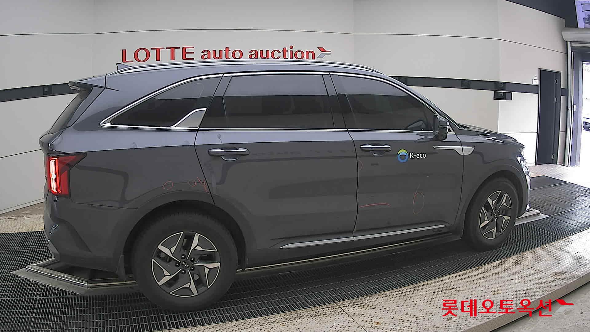 2021 - kia sorento