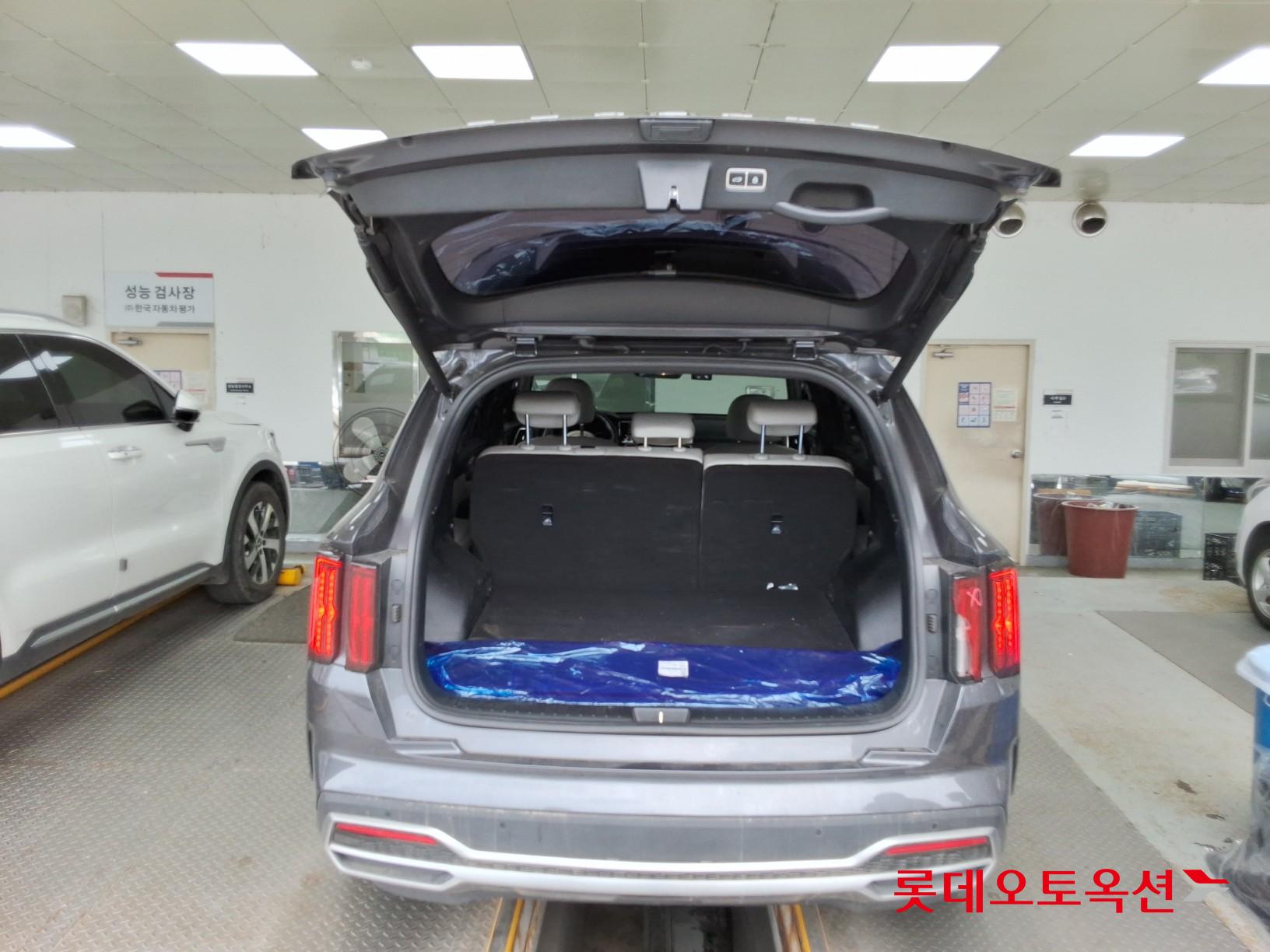 2021 - kia sorento