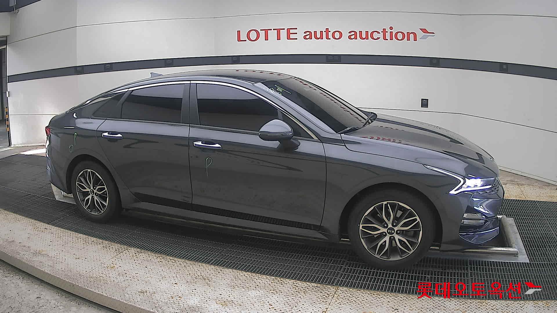 2020 - kia k5