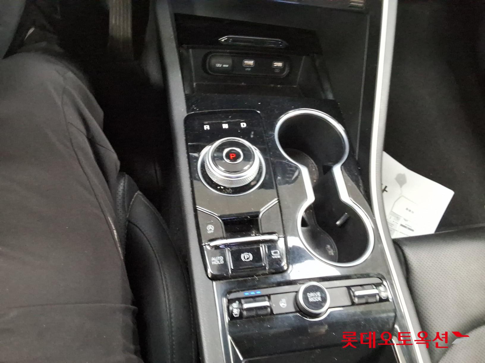 2020 - kia k5