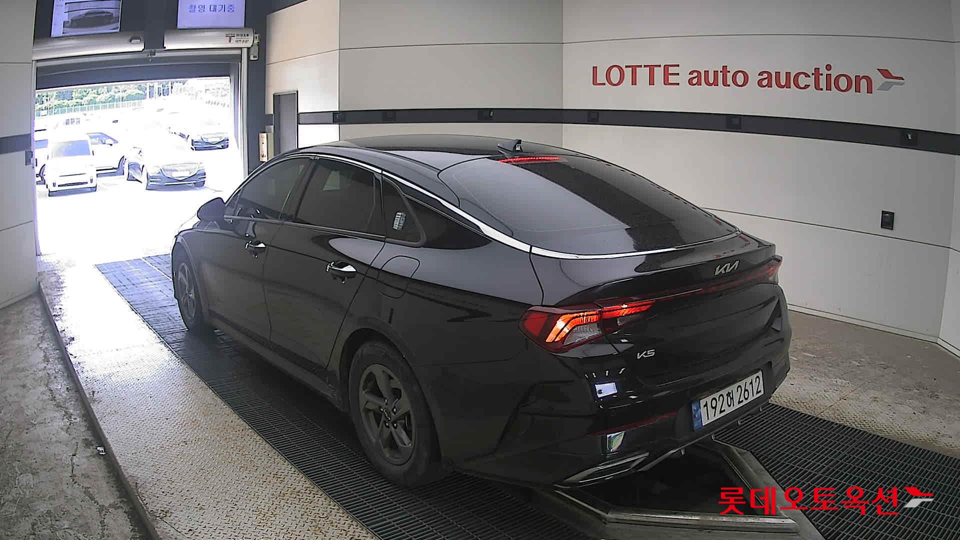 2023 - kia k5