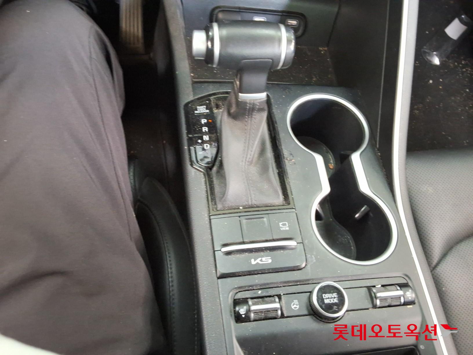 2023 - kia k5