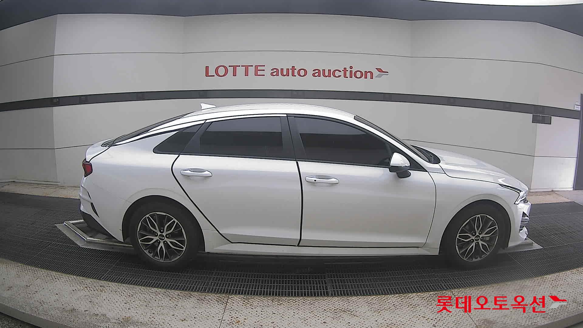 2020 - kia k5