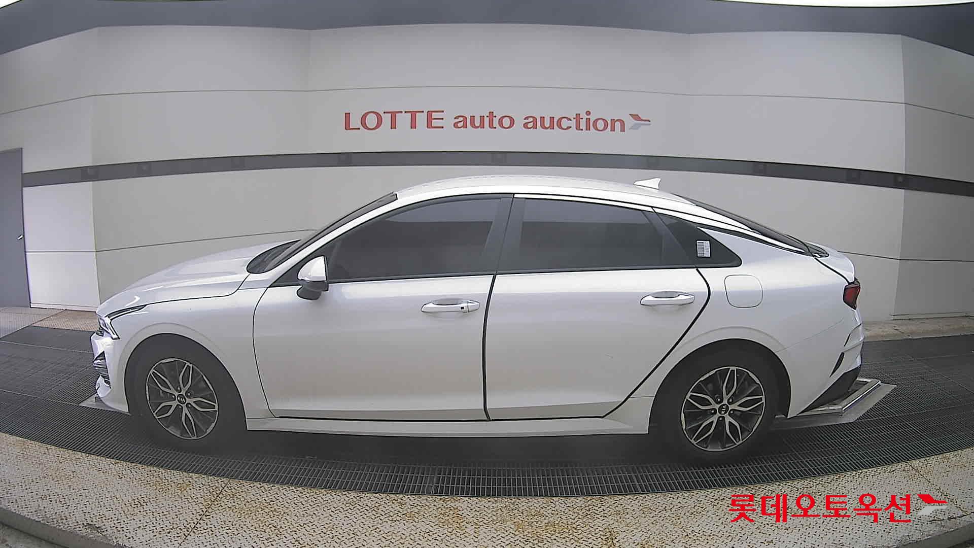 2020 - kia k5