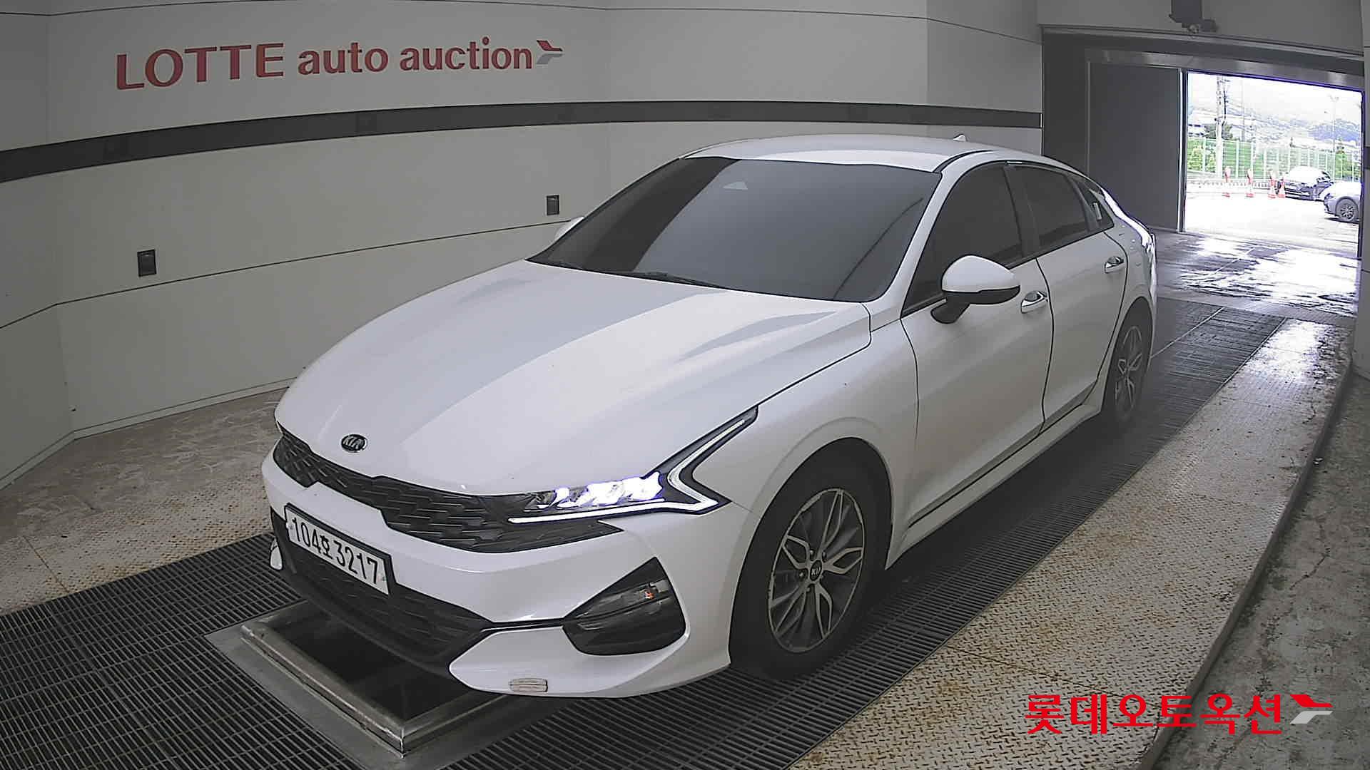 2020 - kia k5