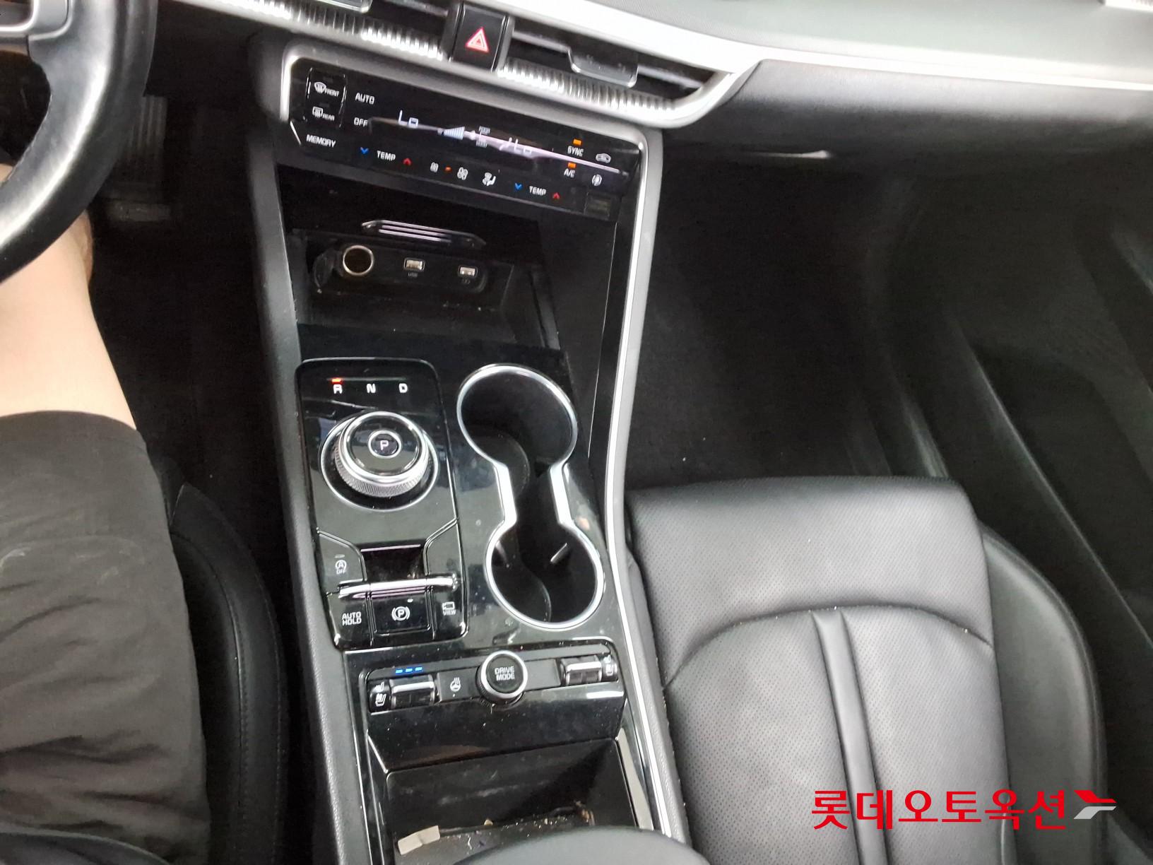 2020 - kia k5
