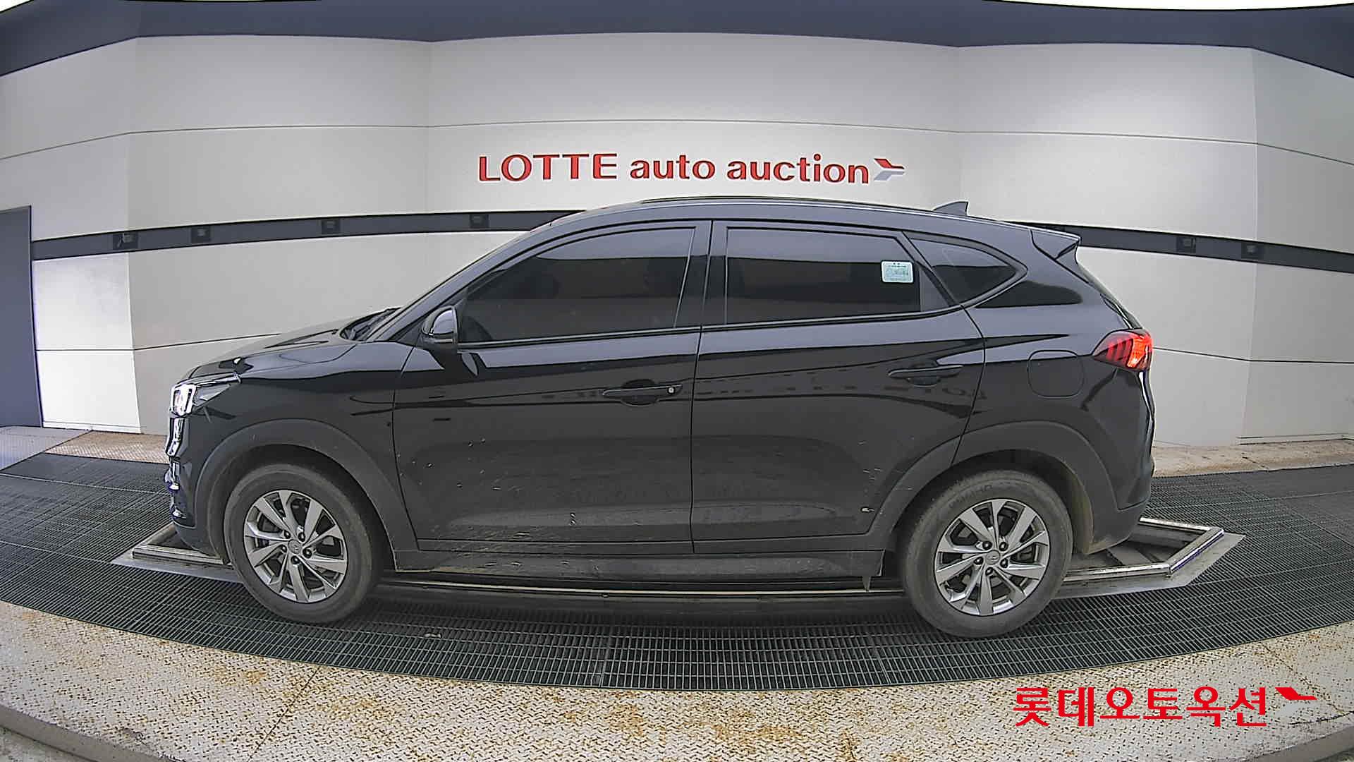 2020 - hyundai tucson