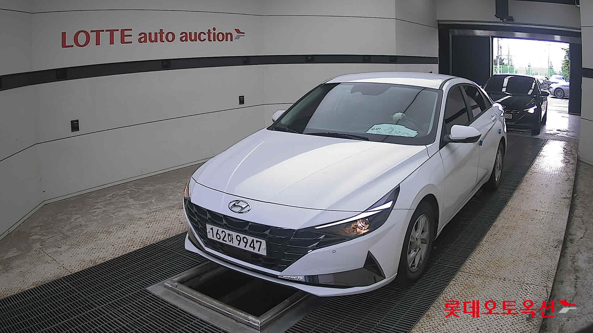 2021 - hyundai avante