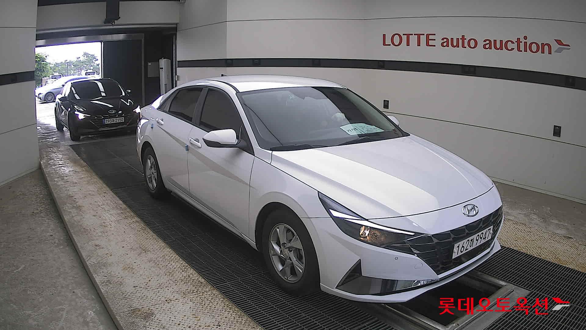 2021 - hyundai avante