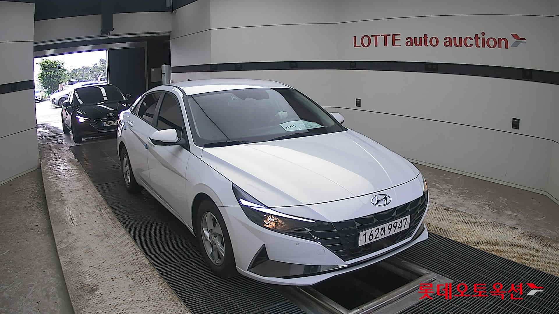 2021 - hyundai avante