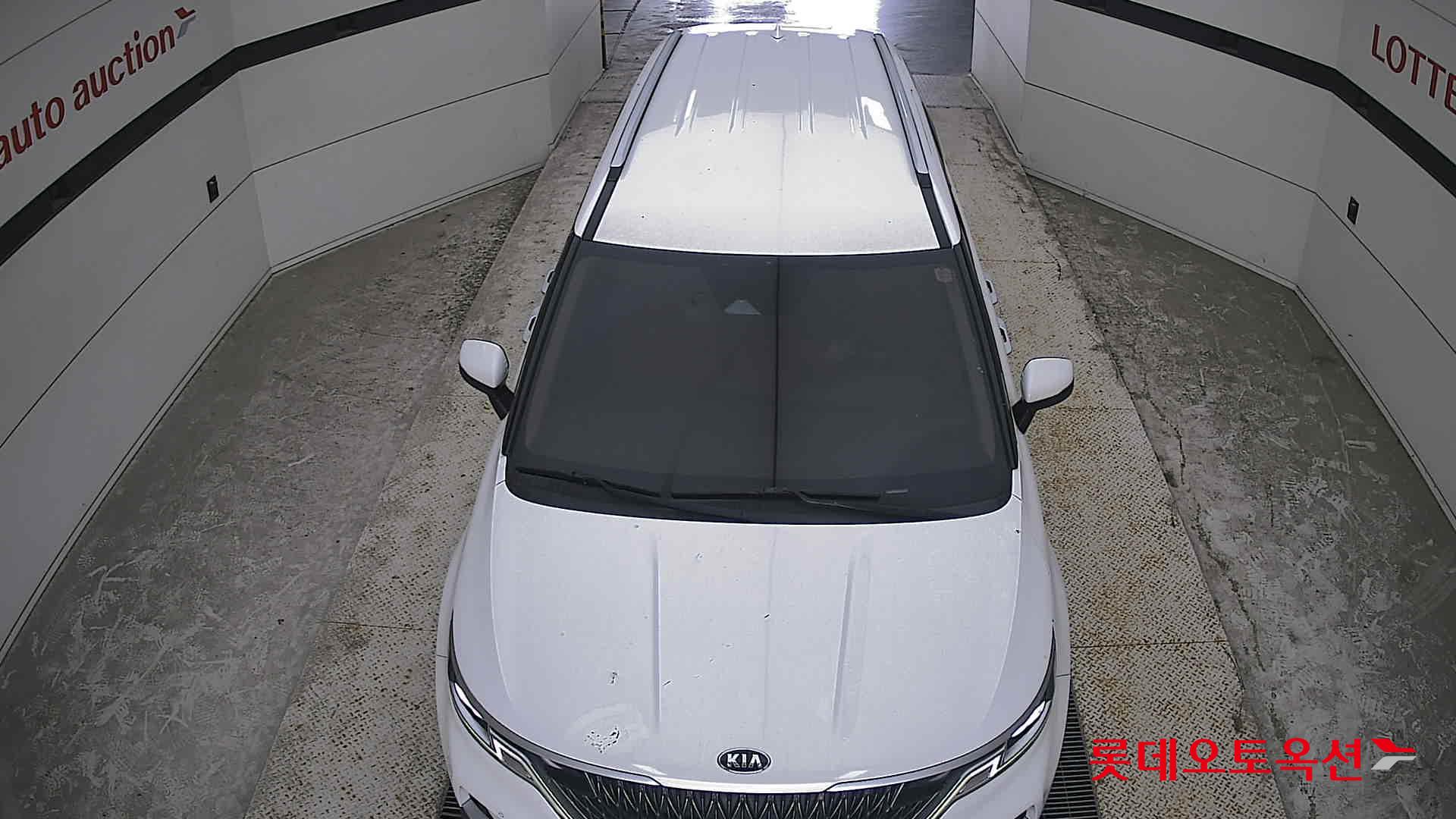 2021 - kia carnival