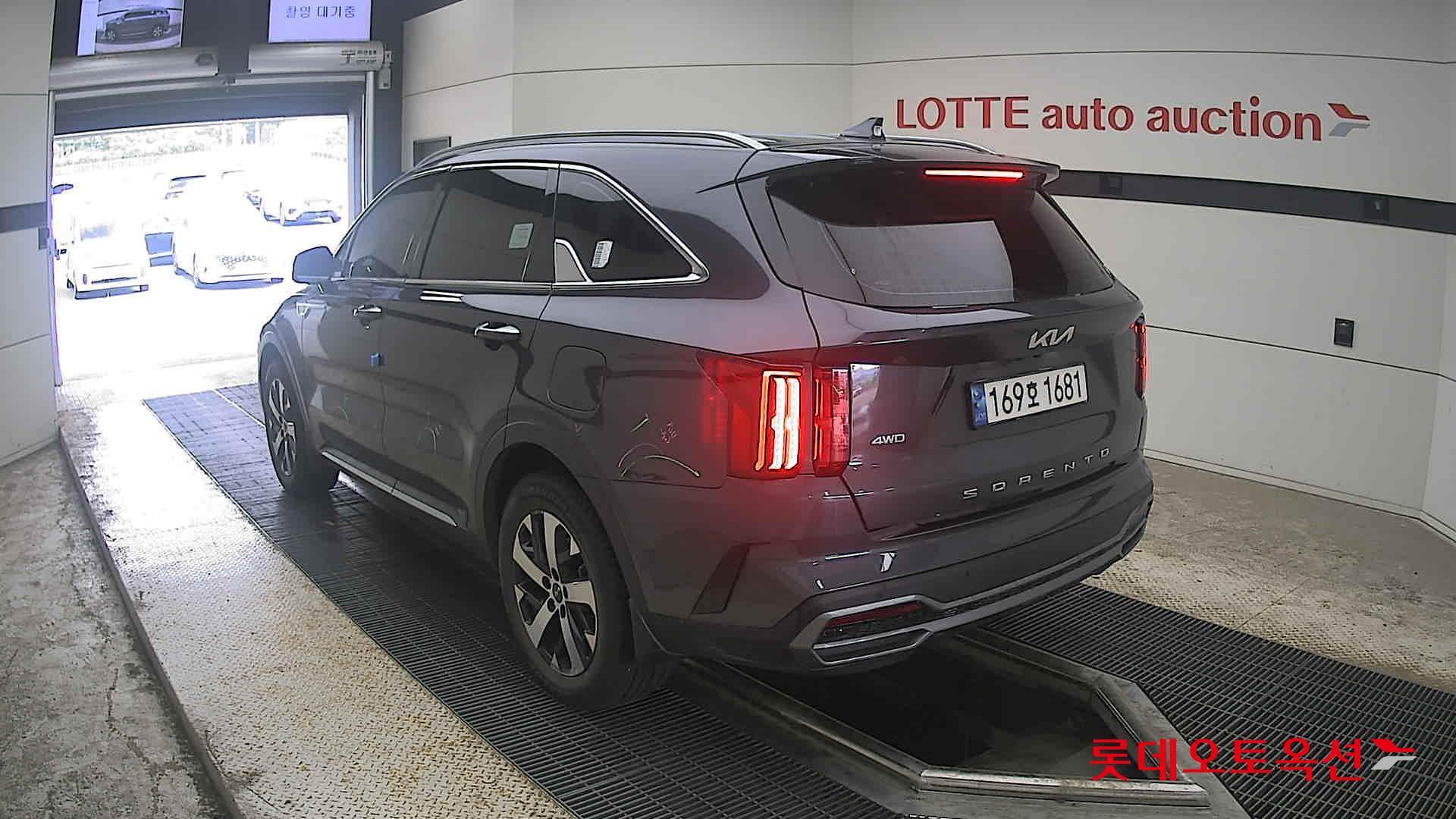 2022 - kia sorento