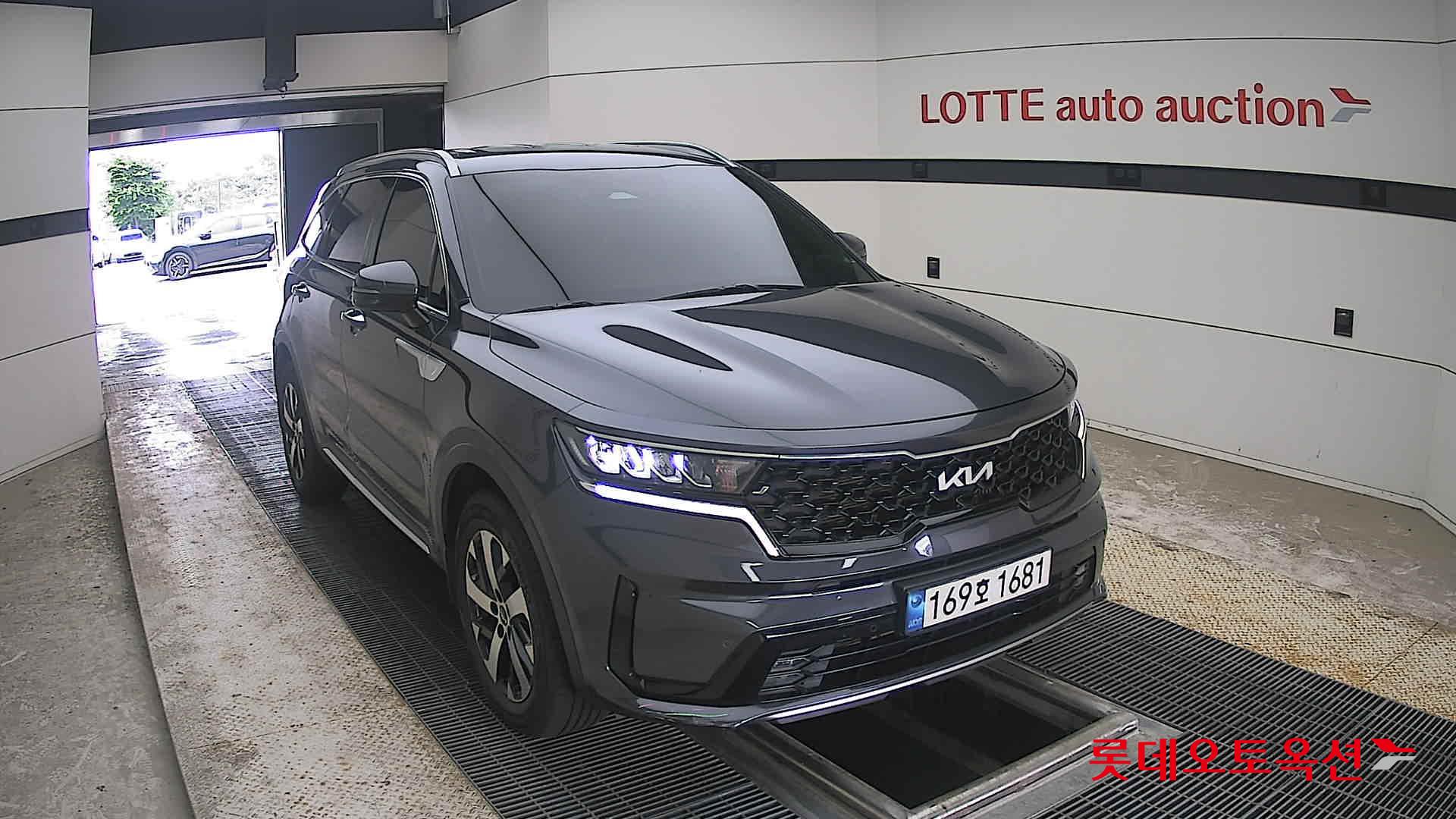 2022 - kia sorento