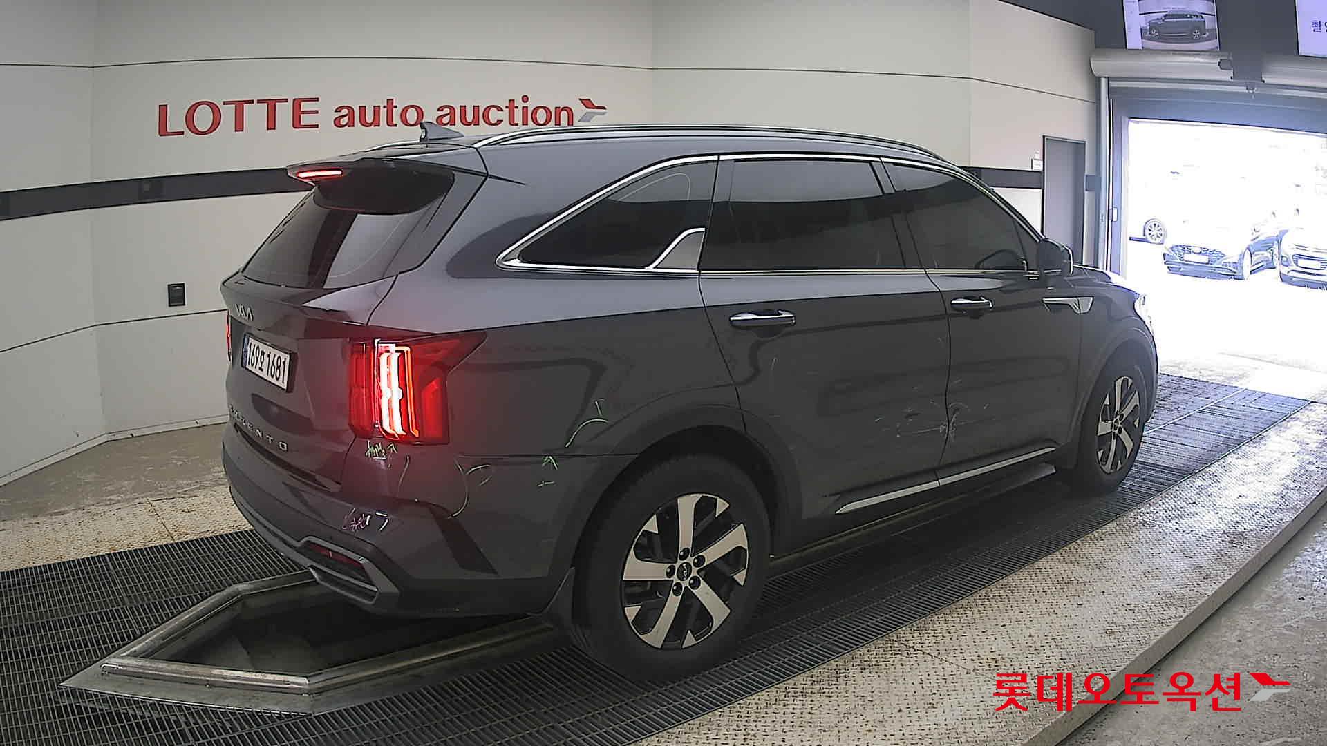 2022 - kia sorento