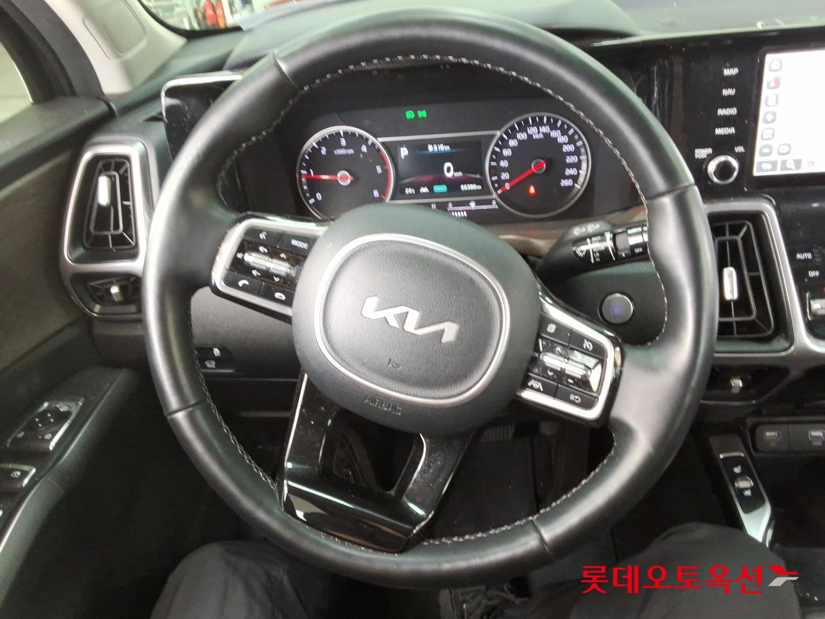 2022 - kia sorento
