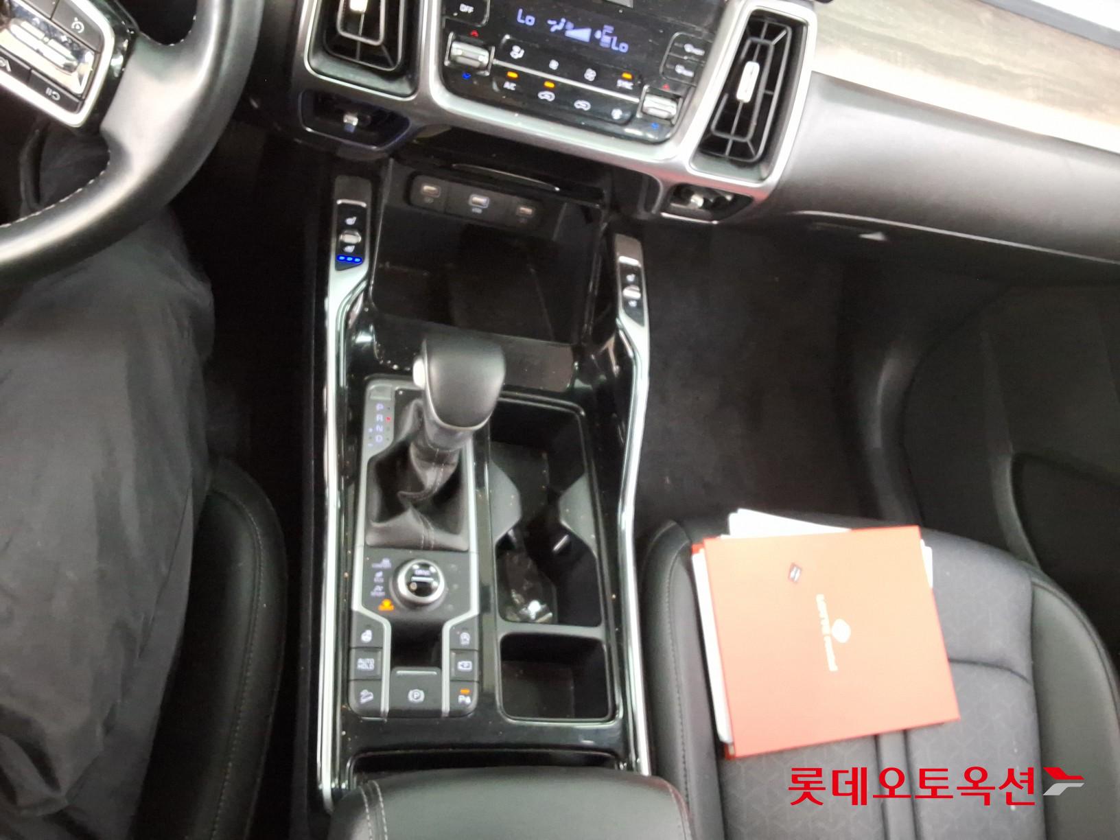 2022 - kia sorento