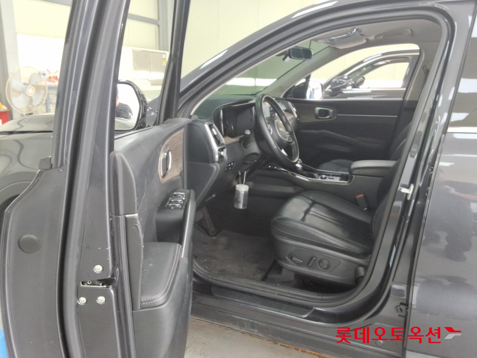 2022 - kia sorento