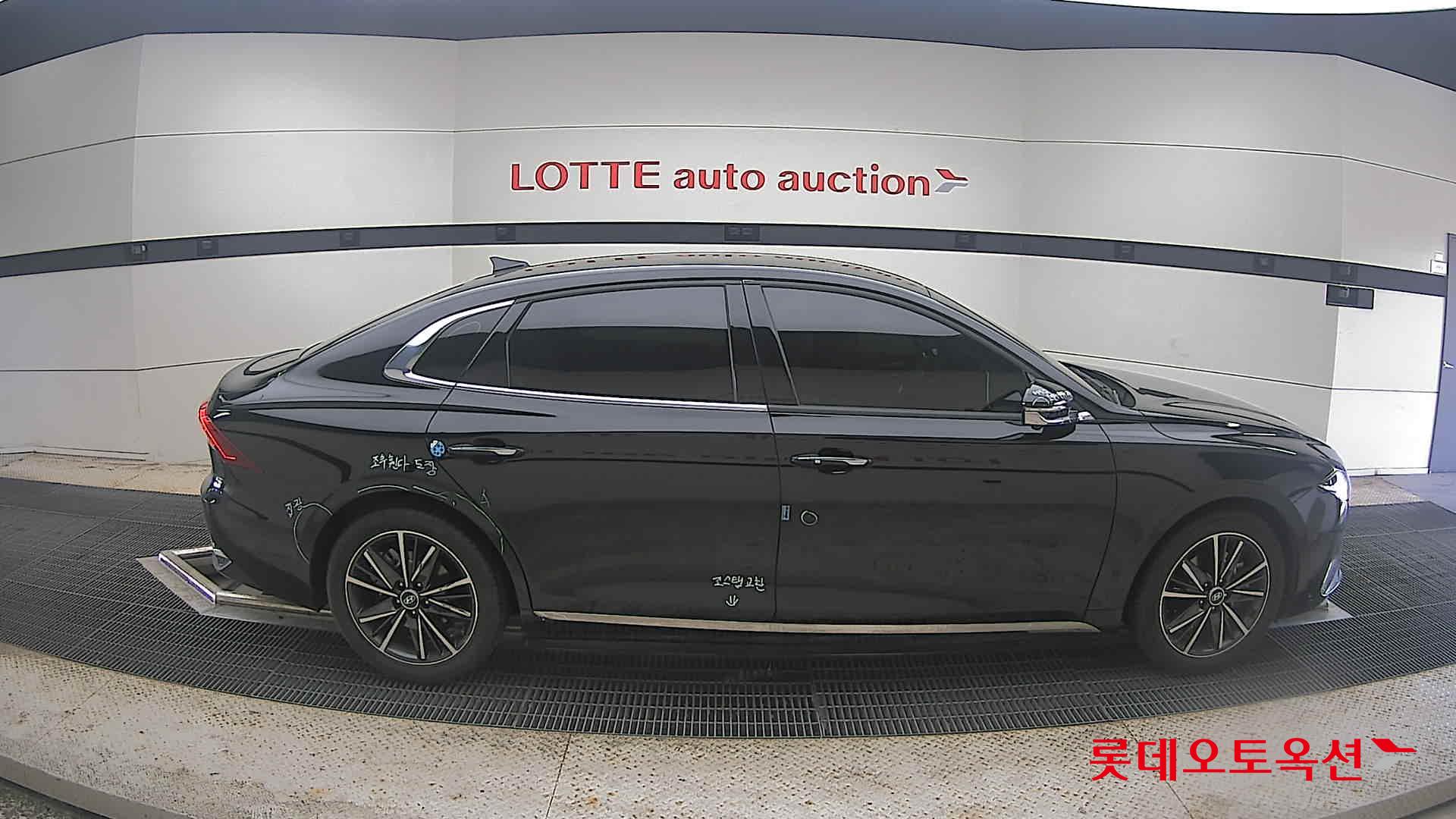 2022 - hyundai grandeur