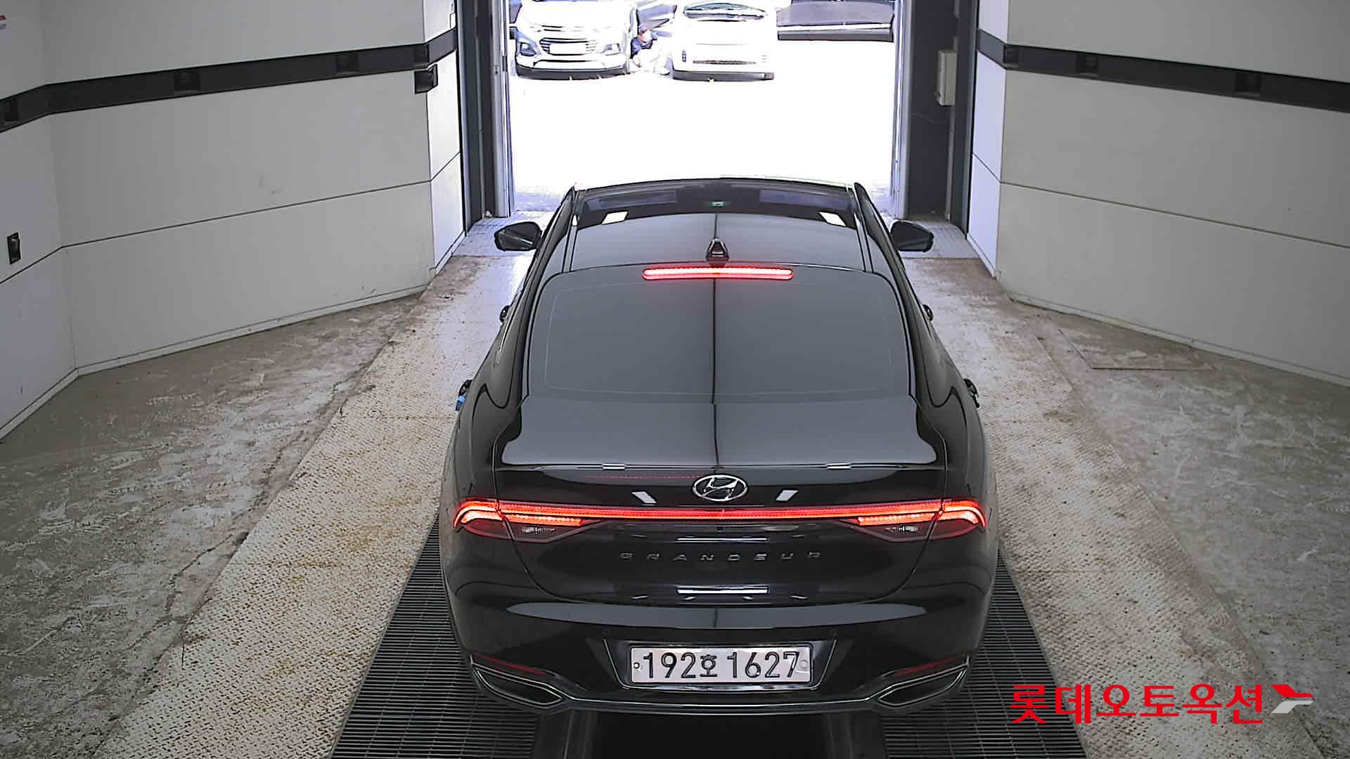 2022 - hyundai grandeur