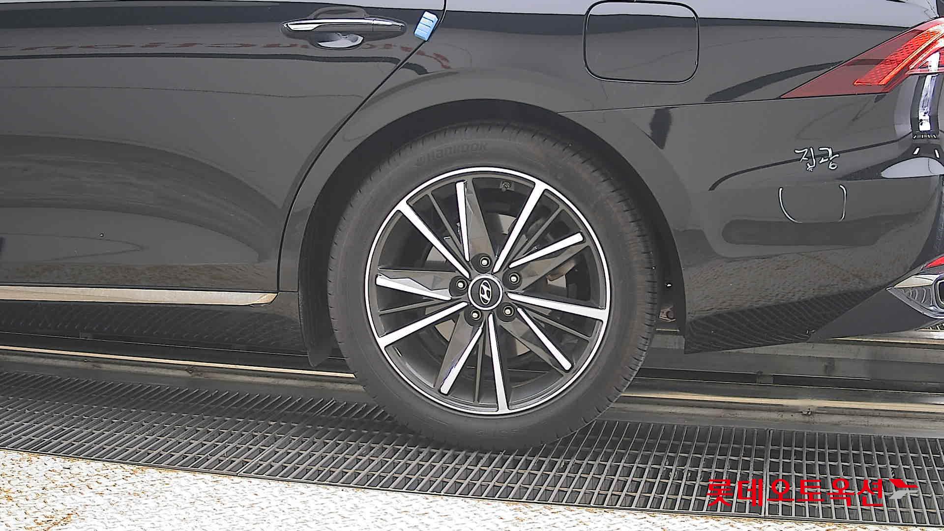 2022 - hyundai grandeur