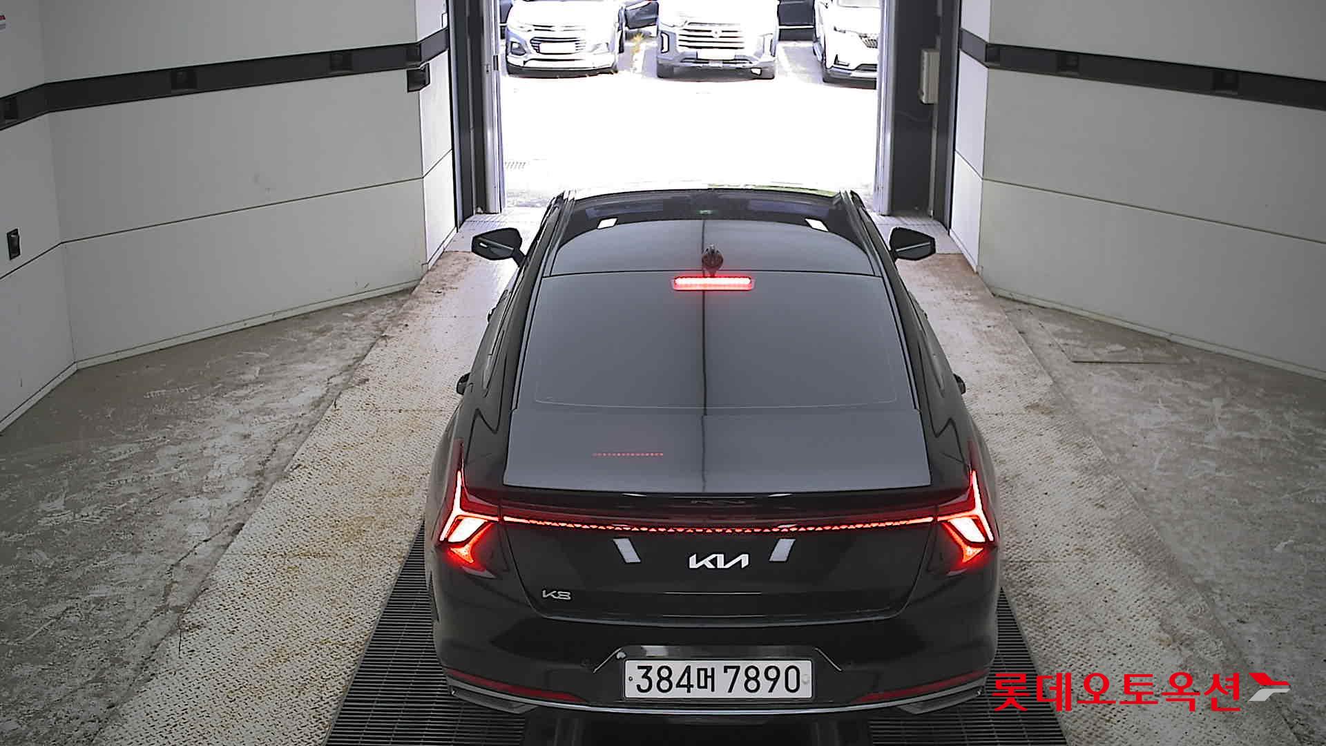 2022 - kia k8