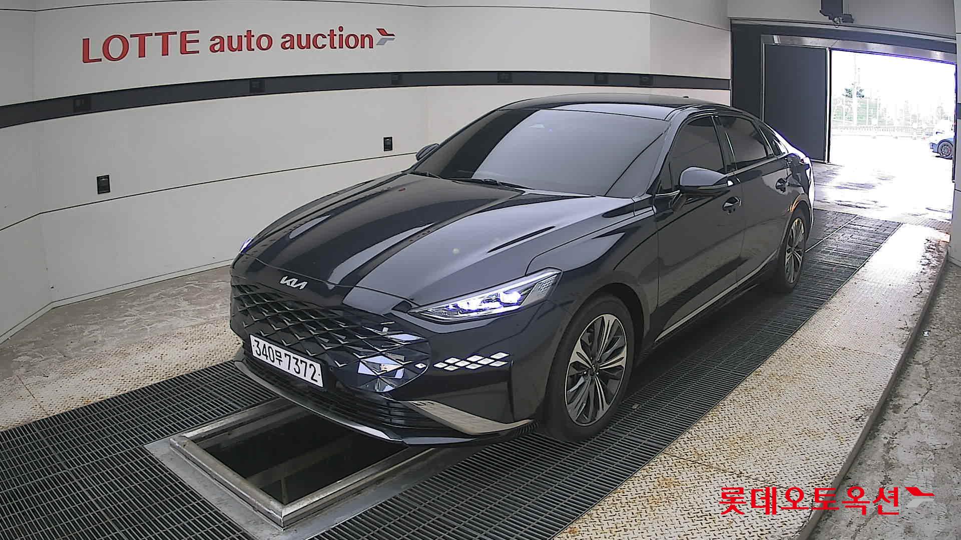 2023 - kia k8