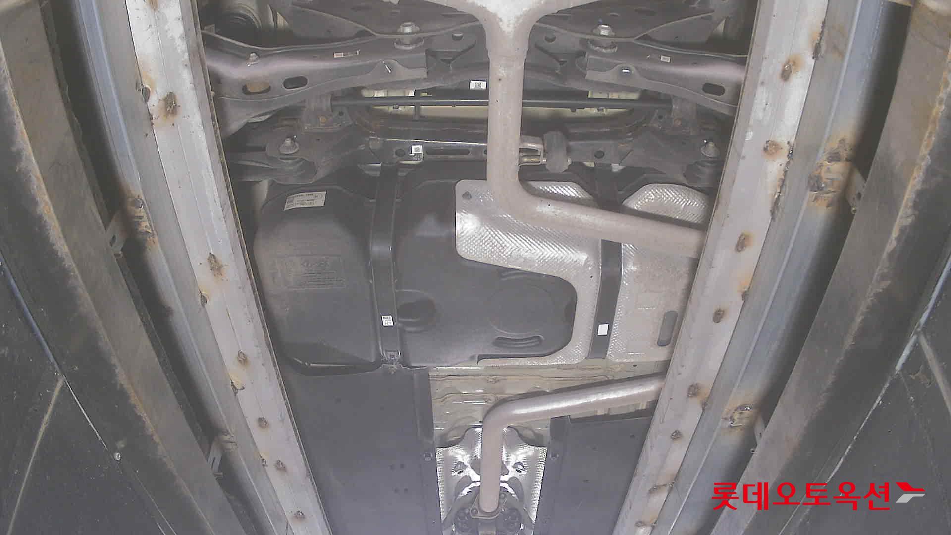 2023 - kia k8