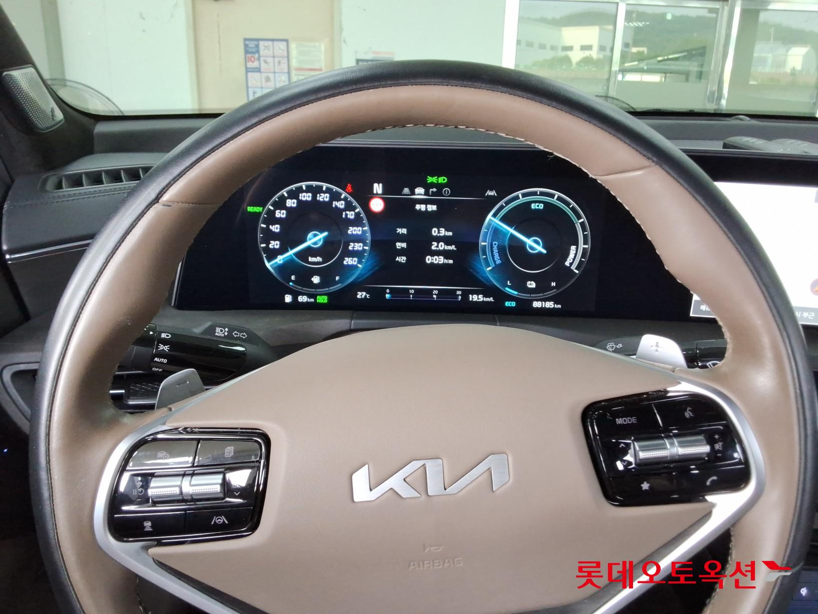 2023 - kia k8