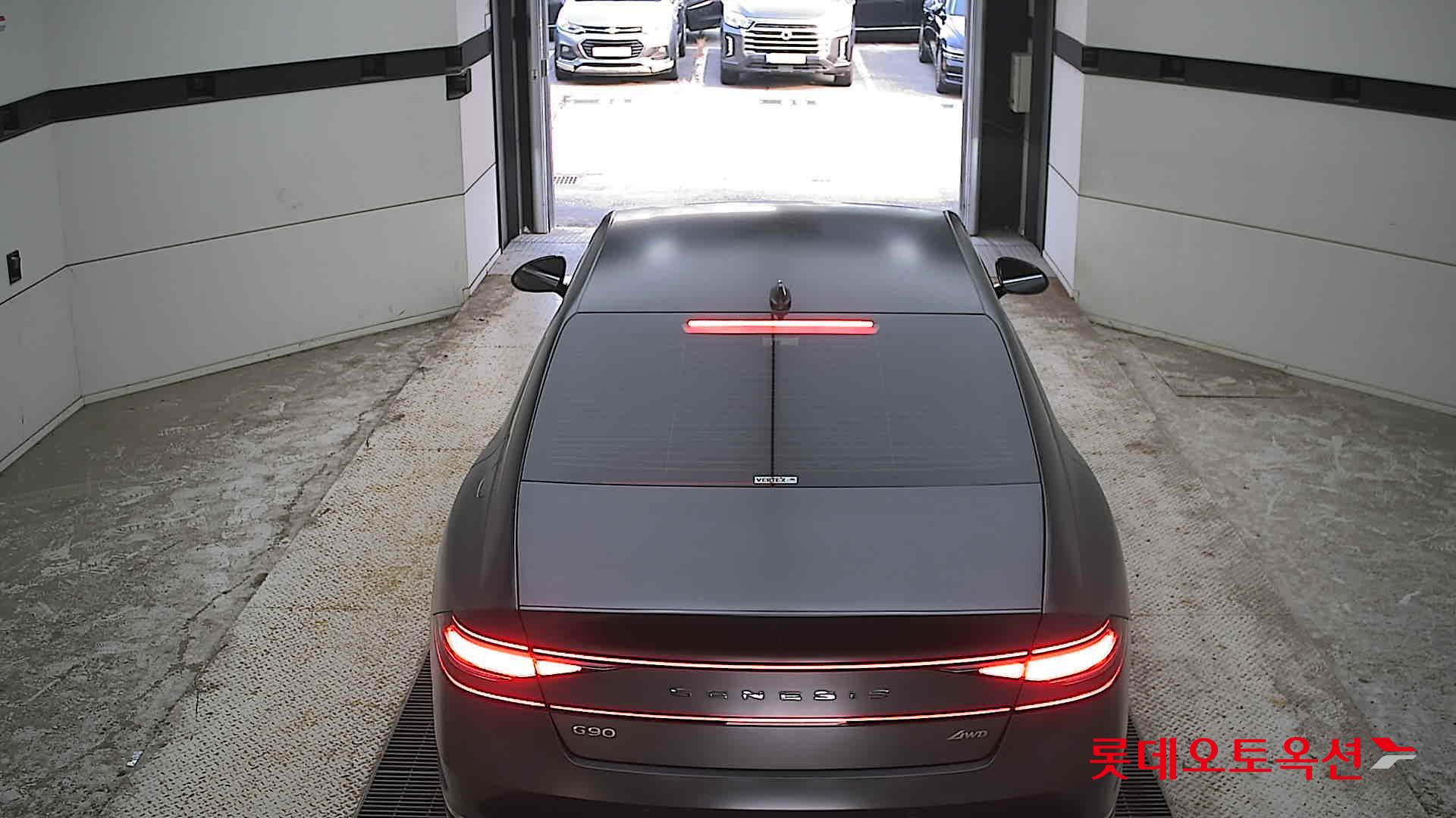 2023 - genesis g90