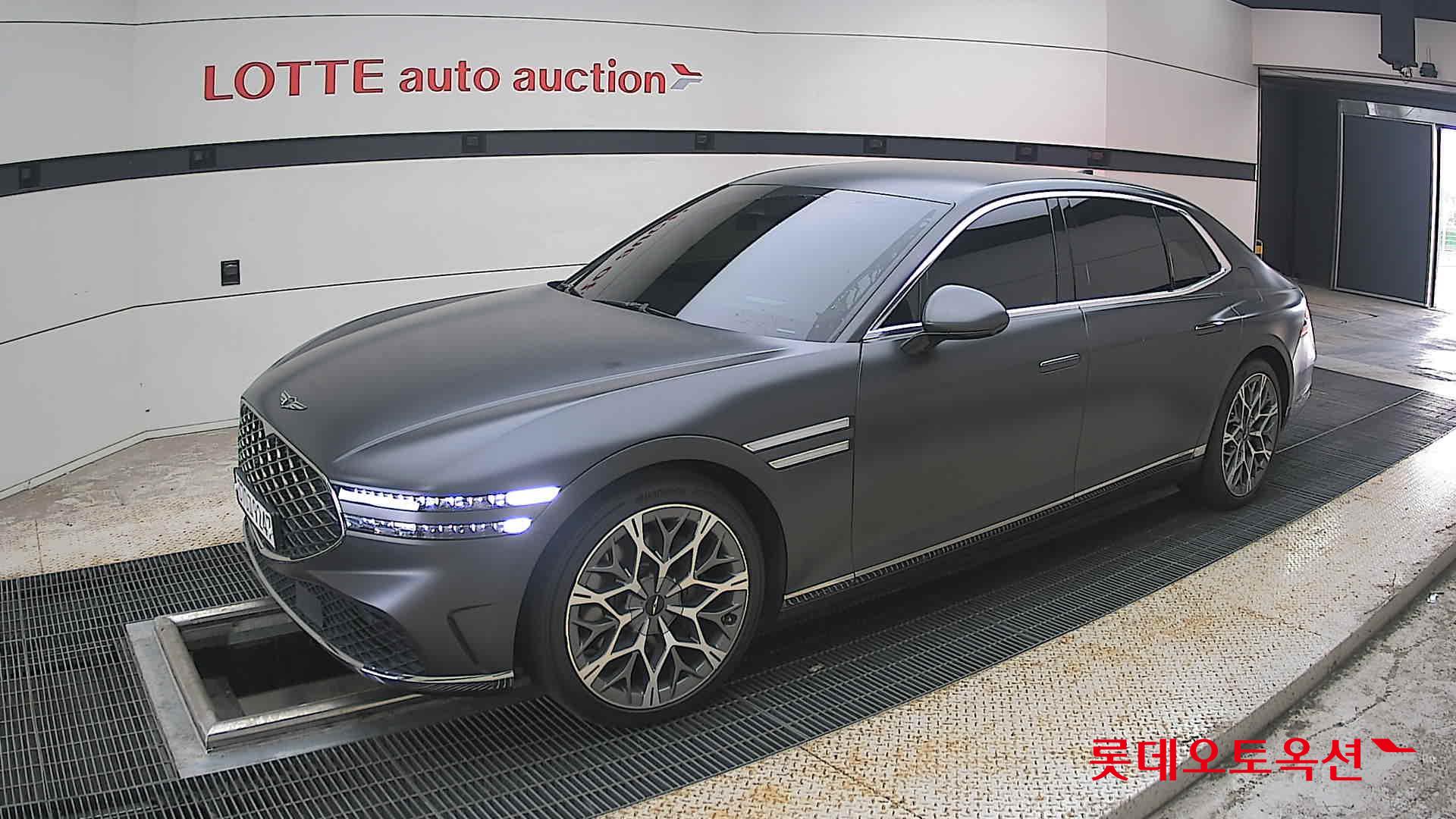 2023 - genesis g90