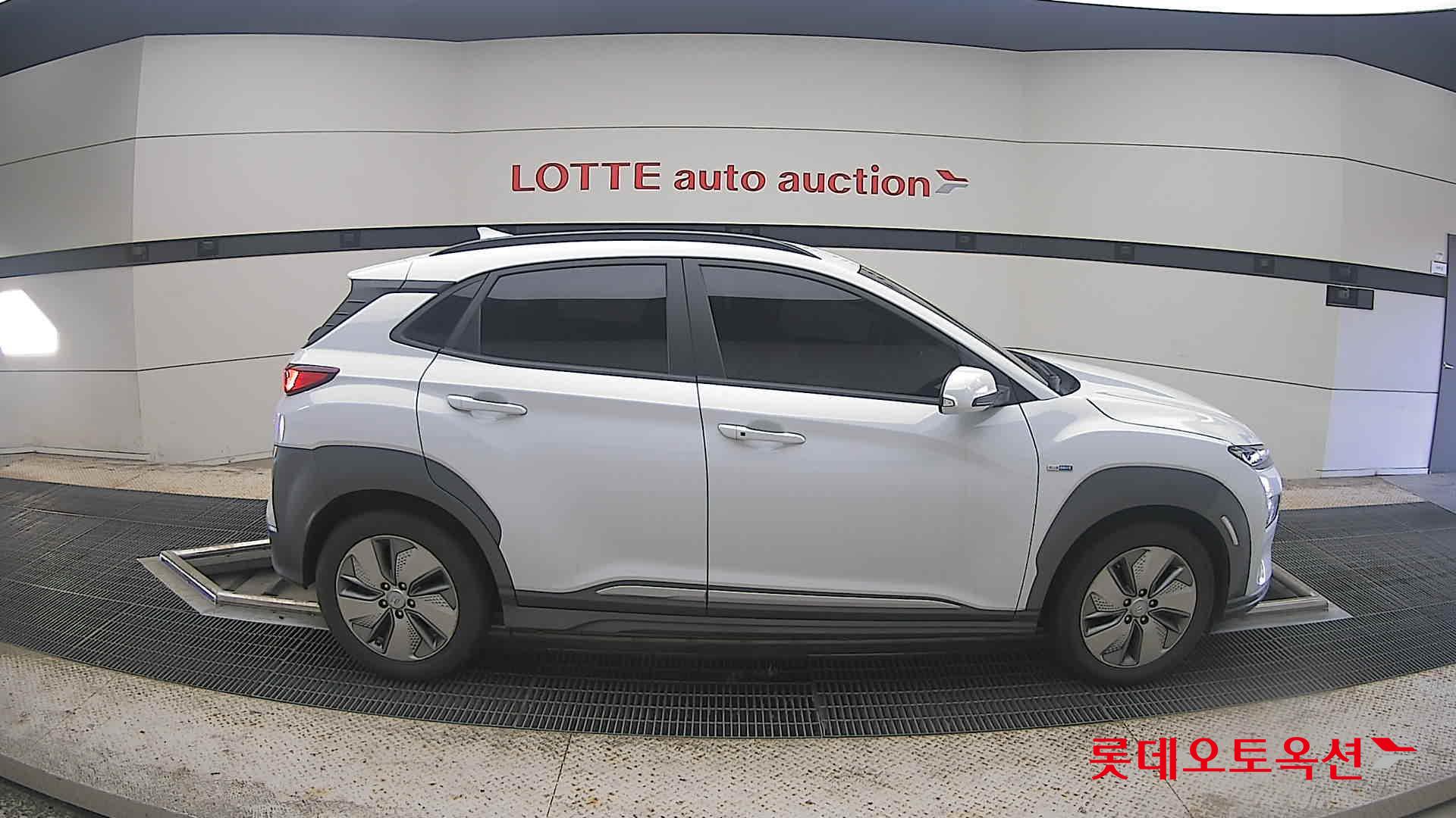 2020 - hyundai kona