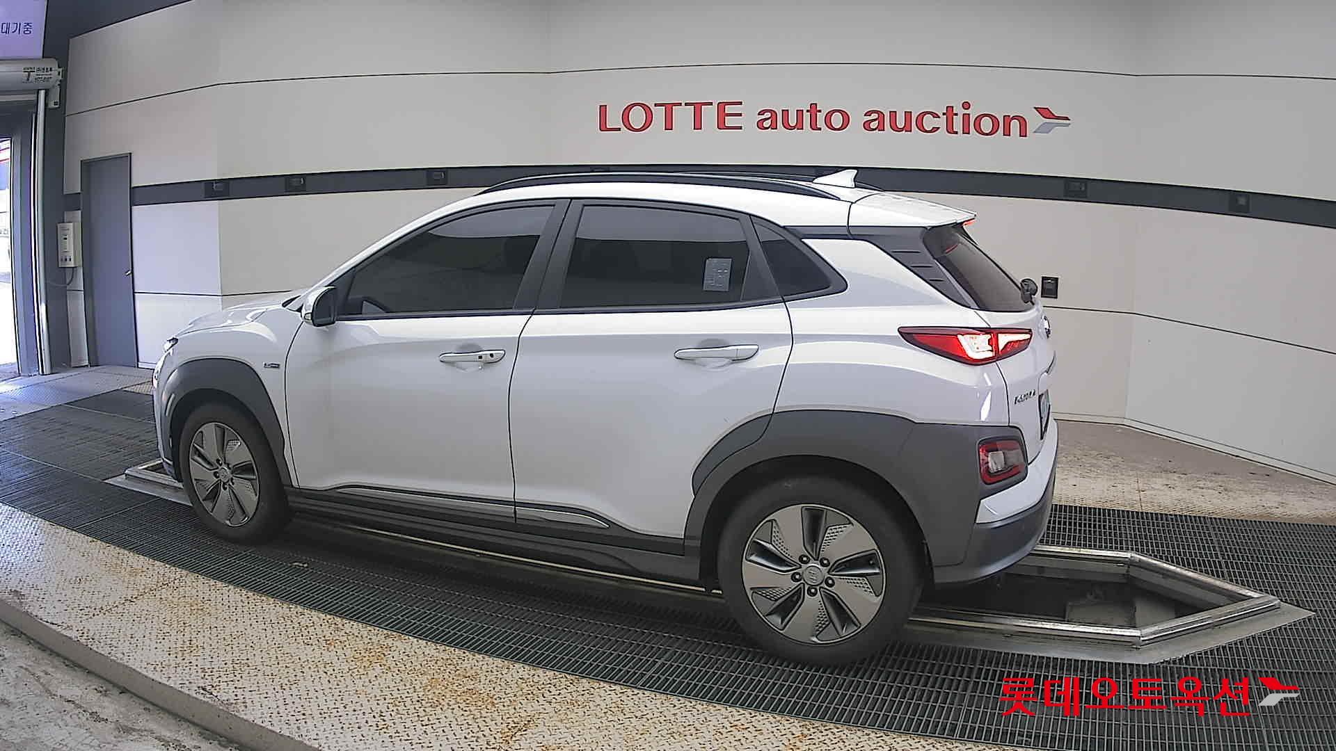 2020 - hyundai kona