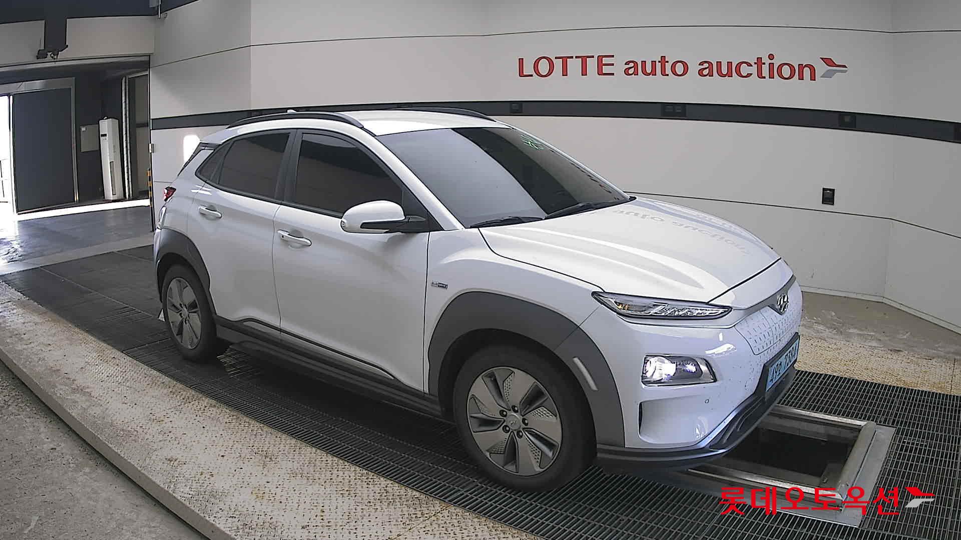 2020 - hyundai kona