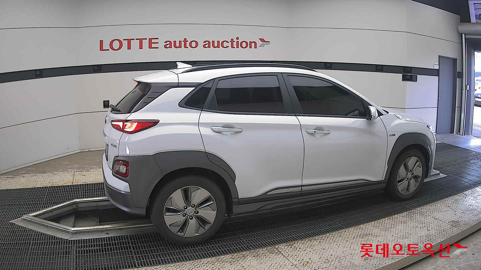 2020 - hyundai kona