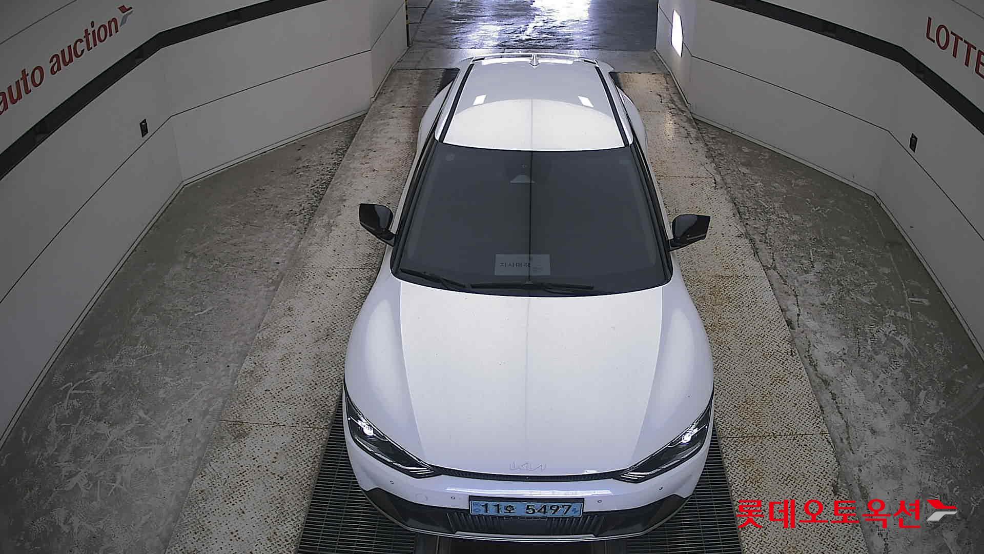 2022 - kia ev6