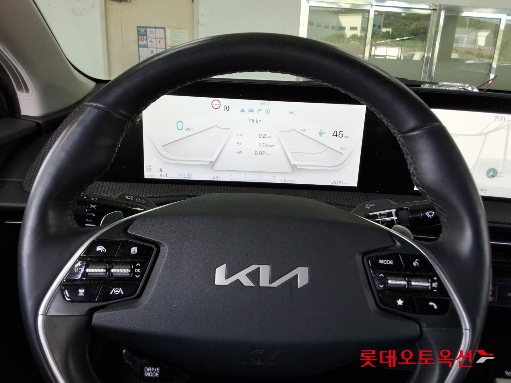 2022 - kia ev6