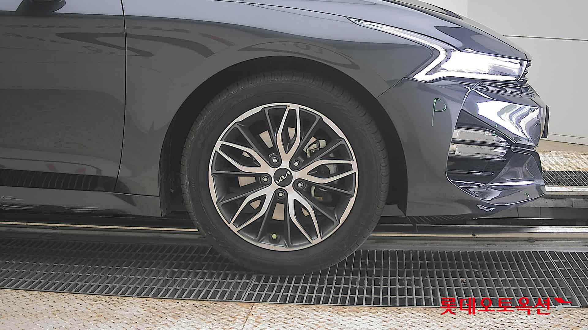 2023 - kia k5